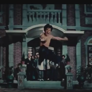 少妇作爱多人食品
